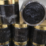 GLOW TRETAMENT BLACK SOAP